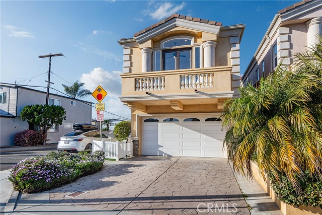 200 Goodman Avenue, Redondo Beach, California 90278, 4 Bedrooms Bedrooms, ,2 BathroomsBathrooms,Residential,For Sale,Goodman,SB25052416