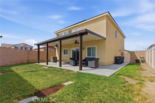 Detail Gallery Image 21 of 27 For 28858 Enclave, Winchester,  CA 92596 - 4 Beds | 2/1 Baths