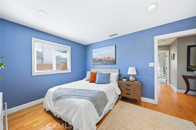 Detail Gallery Image 28 of 46 For 6200 E Fairbrook, Long Beach,  CA 90815 - 3 Beds | 1 Baths