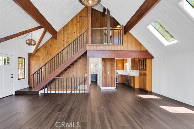 Detail Gallery Image 8 of 61 For 28720 Zion Dr, Lake Arrowhead,  CA 92352 - 4 Beds | 3 Baths