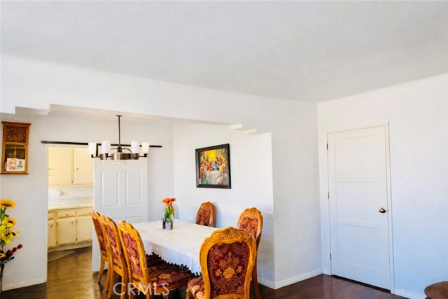 Detail Gallery Image 11 of 27 For 7105 California Ave, Bell Gardens,  CA 90201 - 3 Beds | 2 Baths