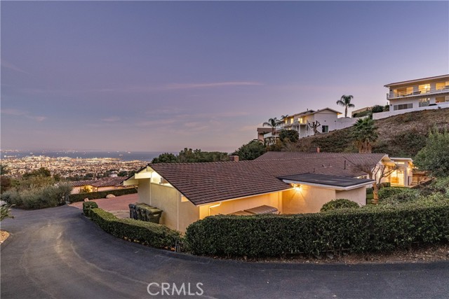 2952 Crownview Drive, Rancho Palos Verdes, California 90275, 4 Bedrooms Bedrooms, ,2 BathroomsBathrooms,Residential,For Sale,Crownview,PV25018946