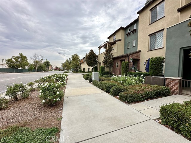 Detail Gallery Image 3 of 31 For 7665 Creole Pl #2,  Rancho Cucamonga,  CA 91739 - 2 Beds | 2/1 Baths