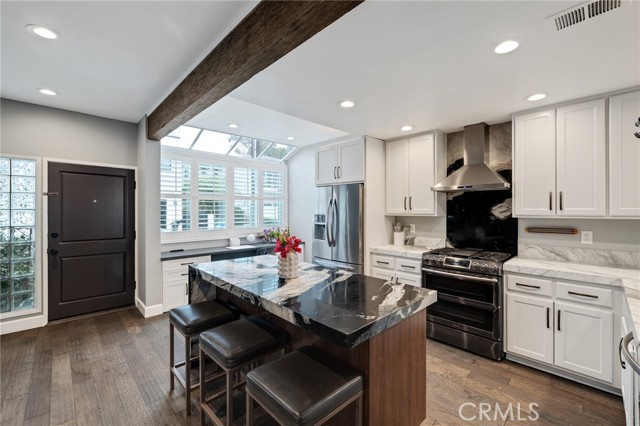 501 Herondo Street, Hermosa Beach, California 90254, 3 Bedrooms Bedrooms, ,2 BathroomsBathrooms,Residential,For Sale,Herondo,SB25176231
