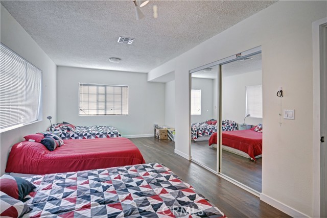 Detail Gallery Image 17 of 45 For 654 Penrith, Los Angeles,  CA 90023 - 6 Beds | 5 Baths