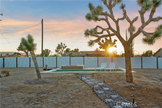 Detail Gallery Image 38 of 39 For 3706 Balsa Ave, Yucca Valley,  CA 92284 - 3 Beds | 2 Baths