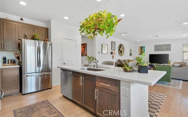 Detail Gallery Image 4 of 36 For 24523 Preston Ct, Lake Elsinore,  CA 92532 - 4 Beds | 3 Baths