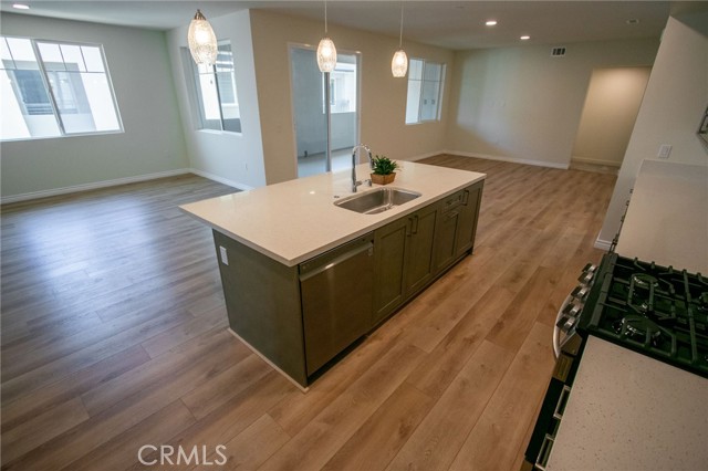 Detail Gallery Image 17 of 54 For 2850 Wagon Wheel Rd, Oxnard,  CA 93036 - 2 Beds | 2 Baths