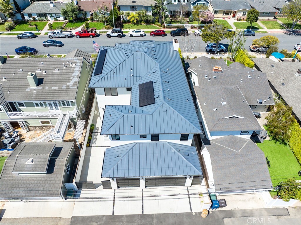 https://media.crmls.org/medias/f7015138-aa29-4eb8-a533-c54738d1b563.jpg?preset=X-Large