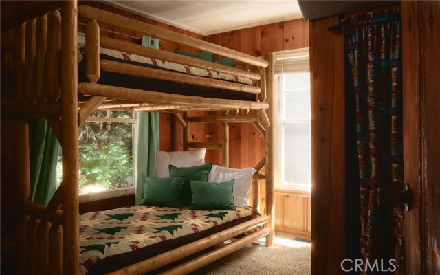 Detail Gallery Image 4 of 13 For 407 Dolly Varden Dr, Lake Arrowhead,  CA 92352 - 3 Beds | 2 Baths