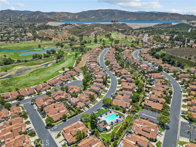 Detail Gallery Image 19 of 19 For 843 Links View Drive, Simi Valley,  CA 93065 - 2 Beds | 2 Baths