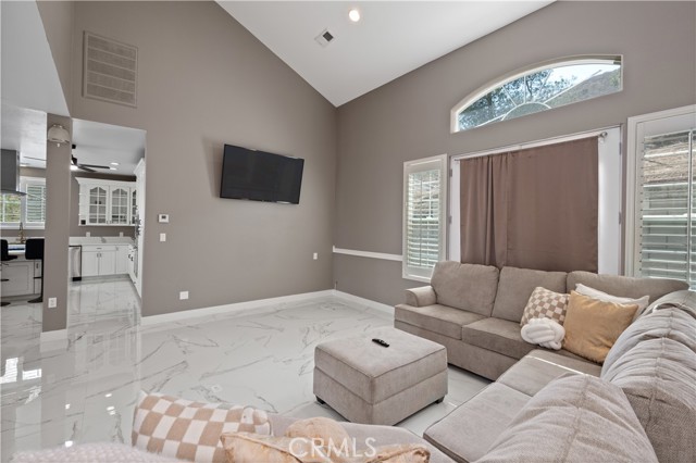 Detail Gallery Image 14 of 69 For 16200 Rocky Glen Rd, Perris,  CA 92570 - 3 Beds | 2/1 Baths