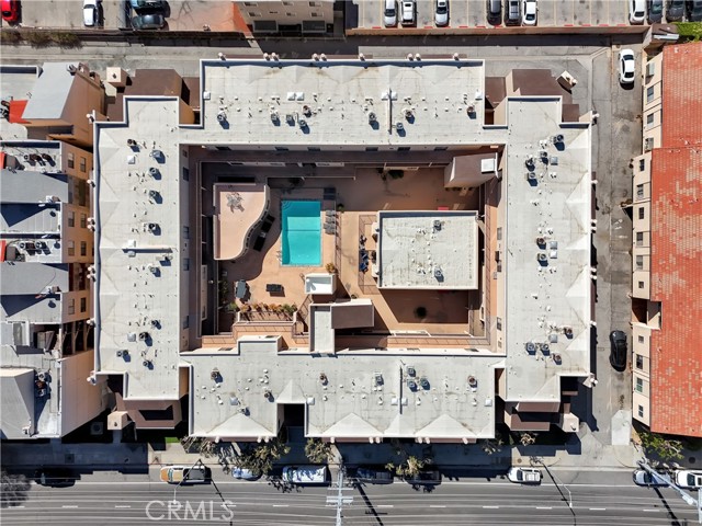 Detail Gallery Image 43 of 50 For 21040 Parthenia #25,  Canoga Park,  CA 91304 - 2 Beds | 2/1 Baths