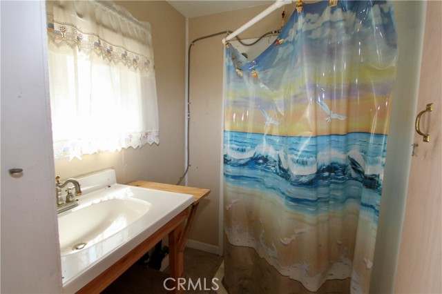 Detail Gallery Image 31 of 34 For 5532 Pine Ave, Clearlake,  CA 95422 - 1 Beds | 2 Baths