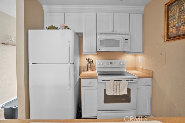 297 East Surfside Drive photo 4