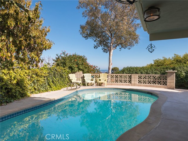 6248 Via Canada, Rancho Palos Verdes, California 90275, 3 Bedrooms Bedrooms, ,2 BathroomsBathrooms,Residential,Sold,Via Canada,PV22057562