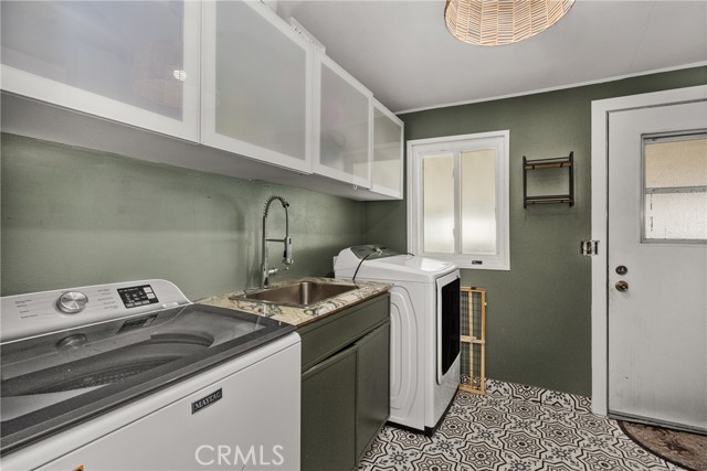 Detail Gallery Image 24 of 44 For 23301 Ridge Route Dr #56,  Laguna Hills,  CA 92653 - 3 Beds | 2 Baths