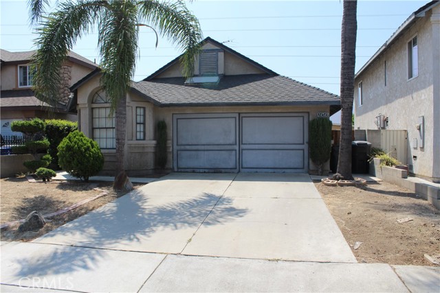 Detail Gallery Image 1 of 26 For 14549 Southwood Dr, Fontana,  CA 92337 - 3 Beds | 2 Baths