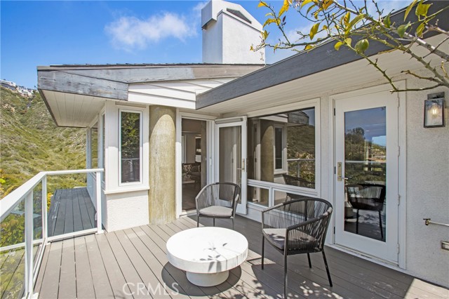 Detail Gallery Image 32 of 42 For 546 Temple Hills, Laguna Beach,  CA 92651 - 3 Beds | 3 Baths