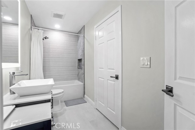 Detail Gallery Image 15 of 37 For 308 S Cabrillo Ave #3,  San Pedro,  CA 90731 - 2 Beds | 2 Baths