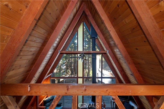 Detail Gallery Image 15 of 34 For 31470 Cedarwood Dr, Running Springs,  CA 92382 - 2 Beds | 1 Baths