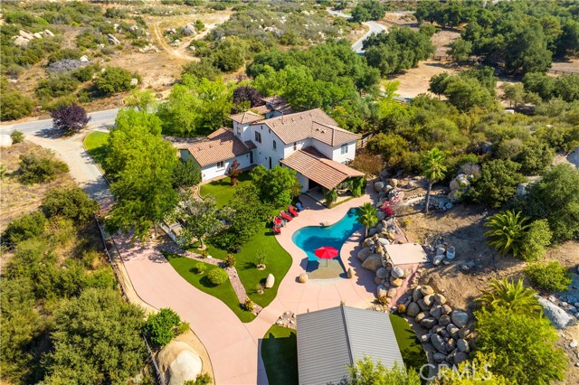 42179 Calle Paramo, Murrieta CA: https://media.crmls.org/medias/f708179e-706a-4aed-a292-f52a13493a35.jpg