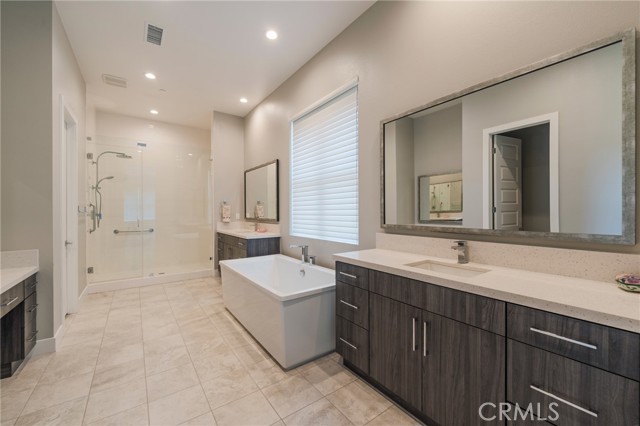 33621 Paseo Eternidad, San Juan Capistrano CA: https://media.crmls.org/medias/f708e75c-60a9-4bc0-ba26-73667bd8eed3.jpg
