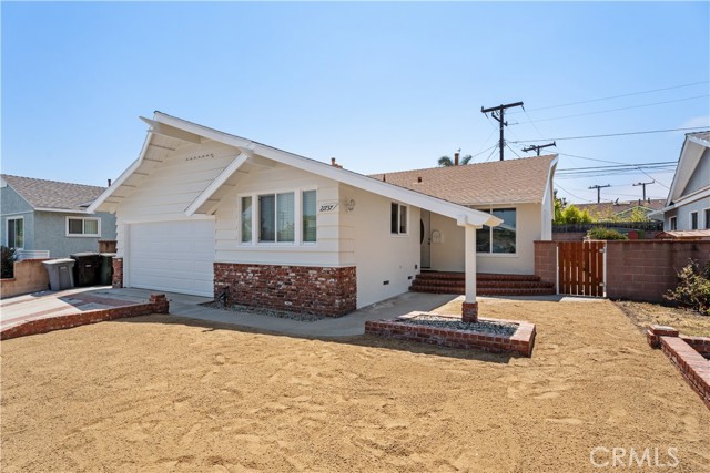 Detail Gallery Image 1 of 20 For 21737 Anza Ave, Torrance,  CA 90503 - 3 Beds | 2 Baths
