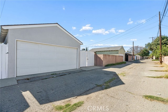 9250 Arleta photo 44