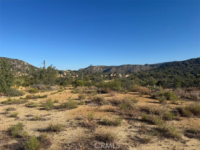 44456 Broken Wheel, Anza CA: https://media.crmls.org/medias/f70a3e24-011d-4a9f-bfc4-7c14297a1bb2.jpg