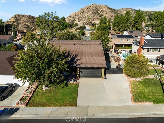 Front Image Thumbnail for CRSR25233548