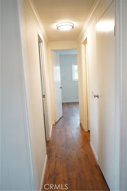 9391 California Ave, Riverside CA: https://media.crmls.org/medias/f70b970a-3c5c-4780-88dd-e2bb02f5bdcb.jpg