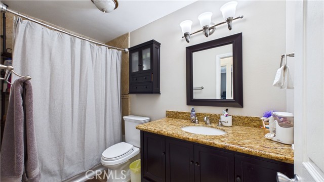 Detail Gallery Image 24 of 33 For 27563 Open Crest, Saugus,  CA 91350 - 4 Beds | 2/1 Baths