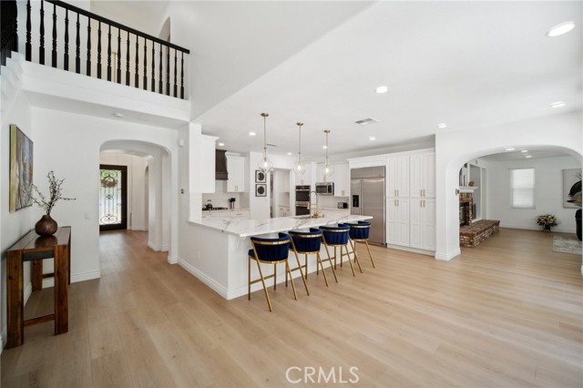 25422 Magnolia Lane, Stevenson Ranch CA: https://media.crmls.org/medias/f70d6458-8970-4b0e-9694-f3e05200bf6e.jpg