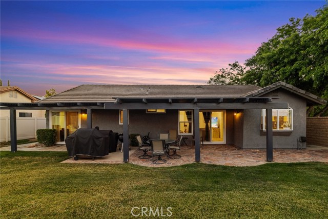 2037 Comstock Court, Palmdale CA: https://media.crmls.org/medias/f70db926-e7c3-4440-94ea-d44e7fad2cf3.jpg