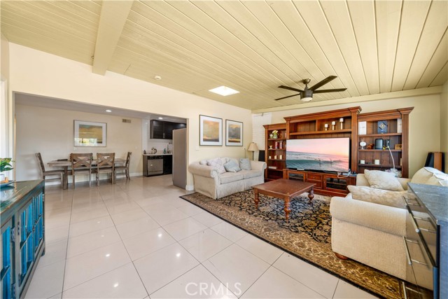 23929 Sunset Crossing Road, Diamond Bar CA: https://media.crmls.org/medias/f70e0d14-956d-4571-95fd-0d8515fd98da.jpg
