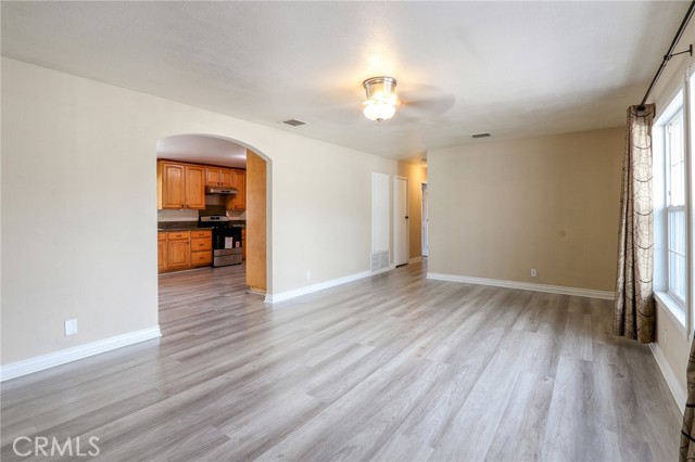 2857 S Desert Forest Avenue, Ontario CA: https://media.crmls.org/medias/f7103b02-6726-4def-bd60-4d5606604594.jpg