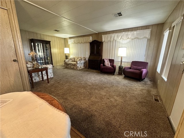 Detail Gallery Image 13 of 44 For 13393 Mariposa Rd #114,  Victorville,  CA 92395 - 2 Beds | 2 Baths