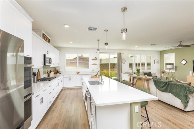 Detail Gallery Image 13 of 47 For 26663 Ash Summit Cir, Menifee,  CA 92584 - 4 Beds | 3 Baths