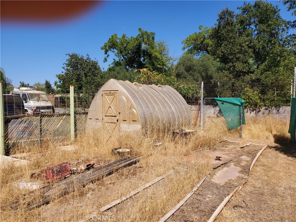 https://media.crmls.org/medias/f712350b-d7ff-4726-ae34-e2d6062bf0d5.jpg?preset=X-Large