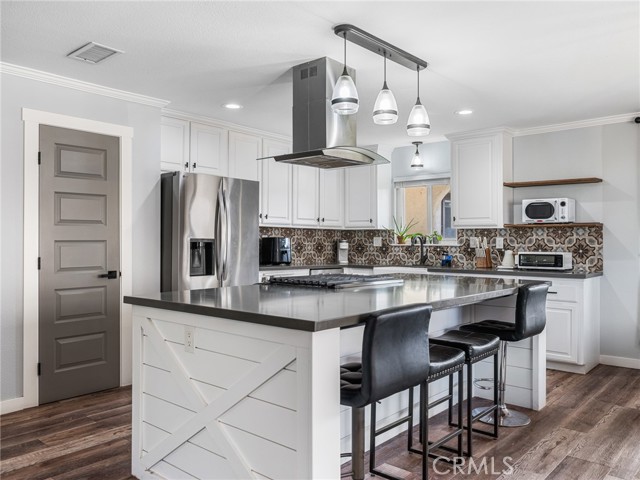 Detail Gallery Image 7 of 35 For 12885 Golf Course Dr, Victorville,  CA 92395 - 3 Beds | 3 Baths