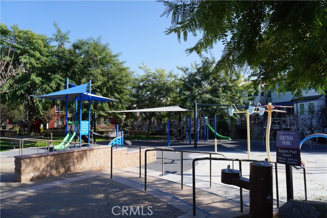 Detail Gallery Image 26 of 30 For 436 Village, Brea,  CA 92821 - 4 Beds | 3/1 Baths