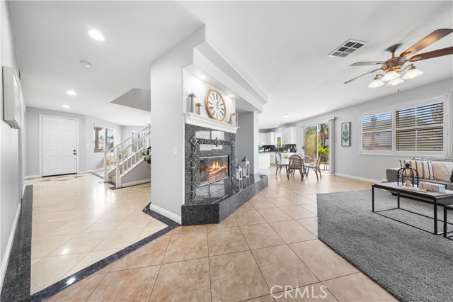 12337 Columbia Lane, Eastvale CA: https://media.crmls.org/medias/f7130e5d-b104-470b-95dd-dac38e5fcdf5.jpg