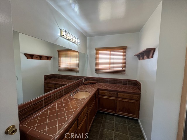 2709 Palos Verdes Drive, Palos Verdes Estates, California 90274, 3 Bedrooms Bedrooms, ,1 BathroomBathrooms,Residential,For Sale,Palos Verdes,SB24221805