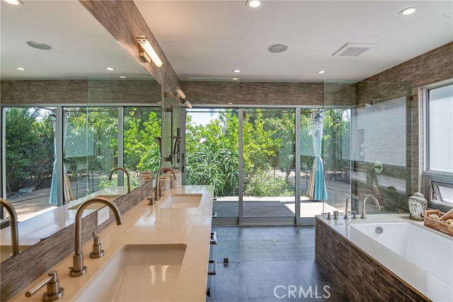 26722 Eastvale Road, Palos Verdes Peninsula, California 90274, 4 Bedrooms Bedrooms, ,4 BathroomsBathrooms,Residential,Sold,Eastvale,SB21199555