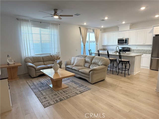 Front Image Thumbnail for CRSW25271111