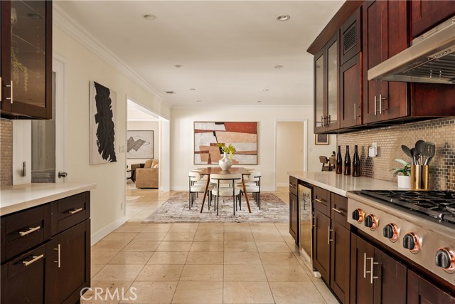 20286 Allentown Drive, Woodland Hills CA: https://media.crmls.org/medias/f7141d0b-f3eb-4c46-8a00-f917d11391ce.jpg