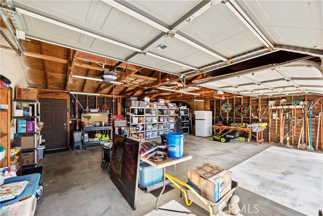 Detail Gallery Image 32 of 48 For 7215 Kourie Way, Oak Hills,  CA 92344 - 2 Beds | 2 Baths