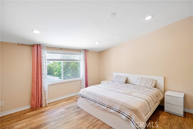 Detail Gallery Image 39 of 70 For 17211 Orozco St, Granada Hills,  CA 91344 - 5 Beds | 5/1 Baths