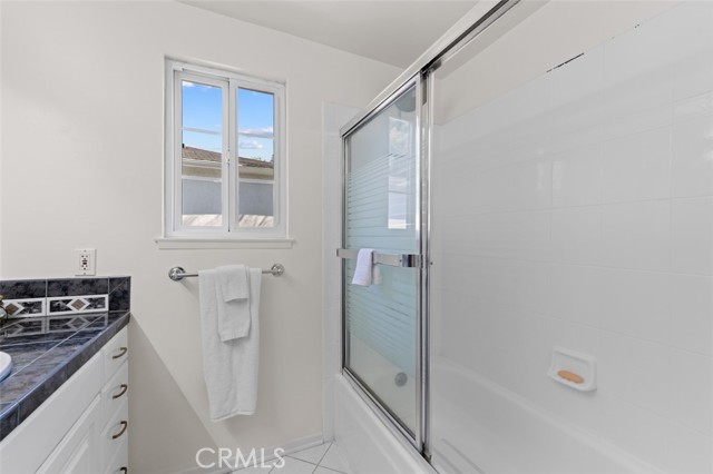 27093 Esward Drive, Calabasas CA: https://media.crmls.org/medias/f716ce20-9553-4232-bc2c-94b3348889e2.jpg